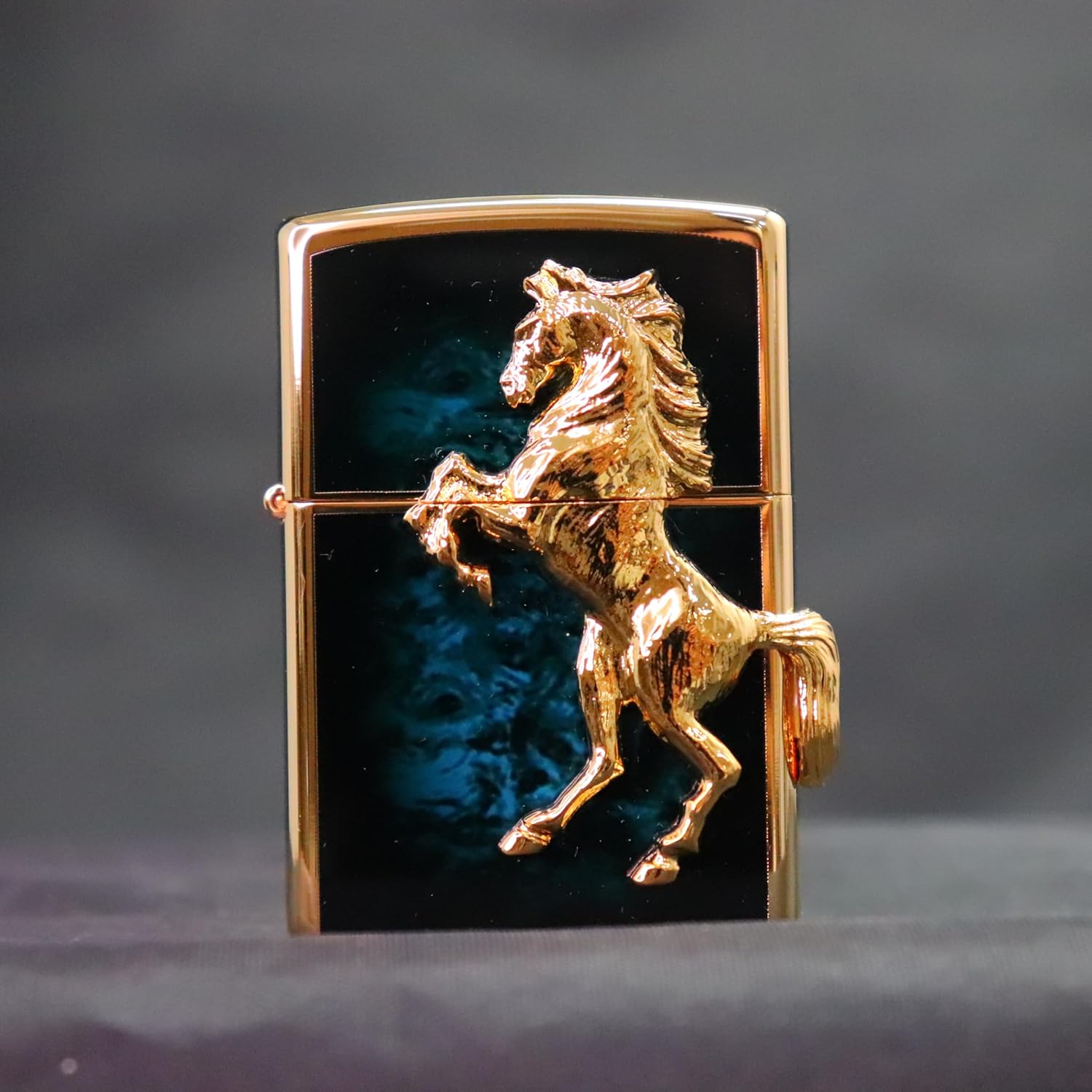 Zippo Winnie Winning Gold Plate Blue